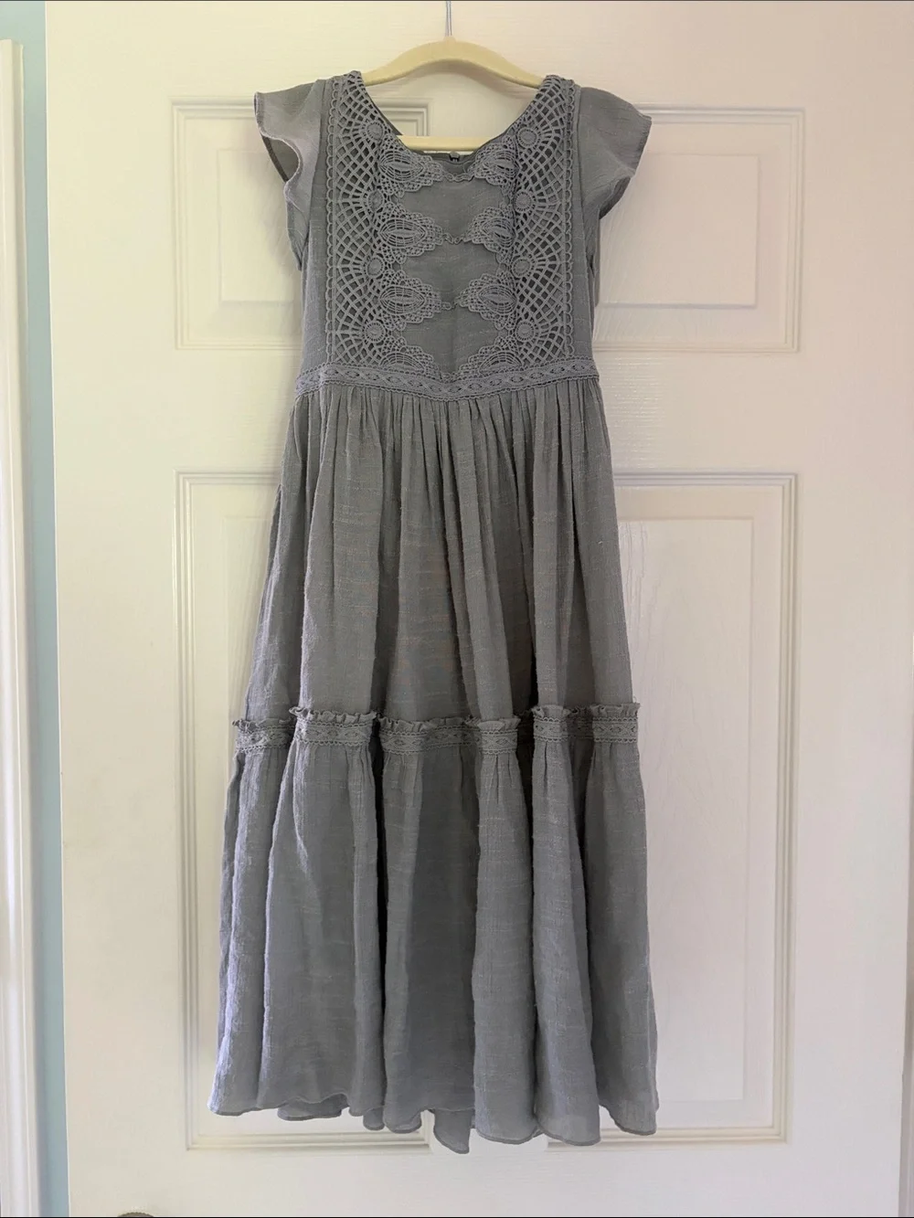 Girls' Gray/Green Lace-Trim Maxi Dress